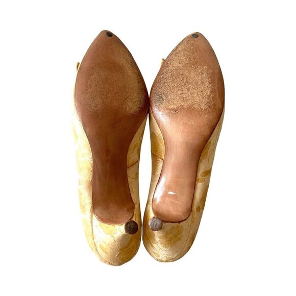 Vintage Brocade/Damask  Ivory Pumps by Sylvia Cristie, Size 7AAA - Picture 9 of 14